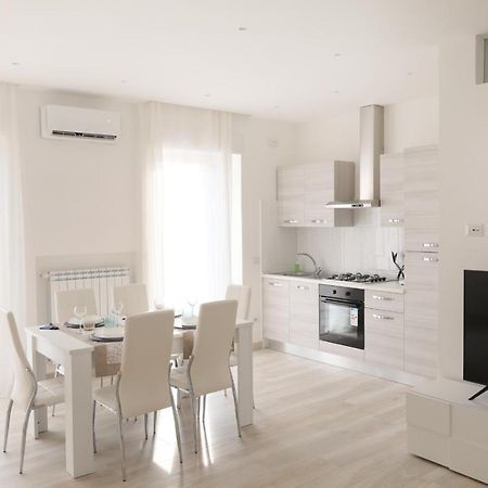 Angela Apartment Sorrento Luaran gambar