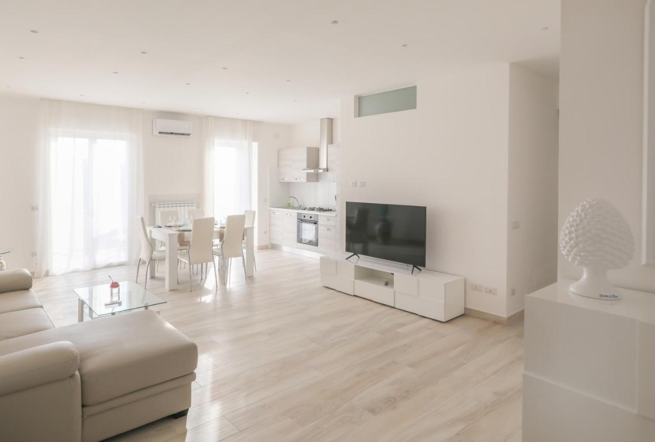 Angela Apartment Sorrento Luaran gambar