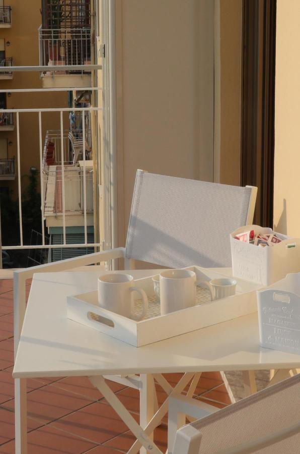 Angela Apartment Sorrento Luaran gambar